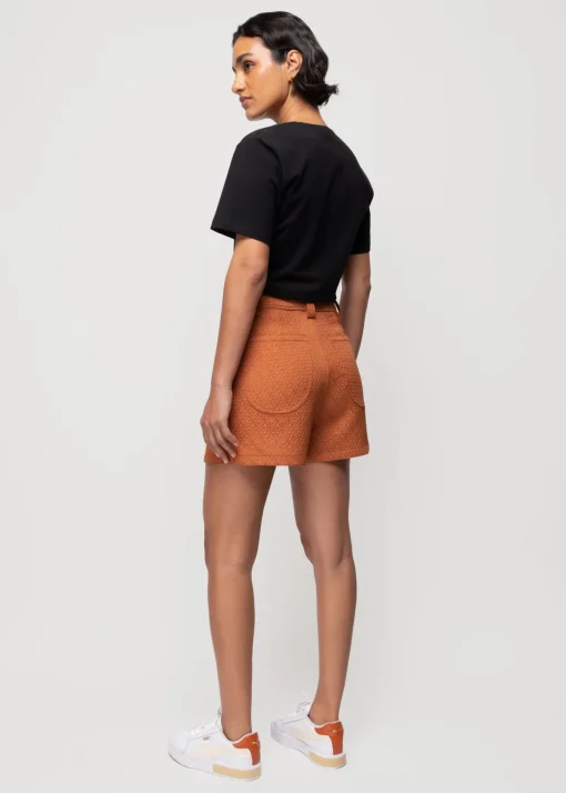 Cropped Shirt Met Knoopdetail
