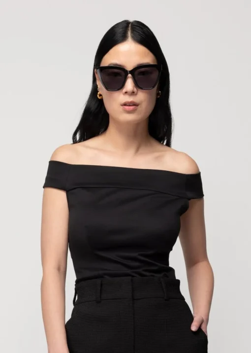 Punto Off Shoulder Top