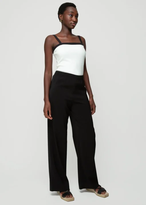Rib Top Met Contrastboorden