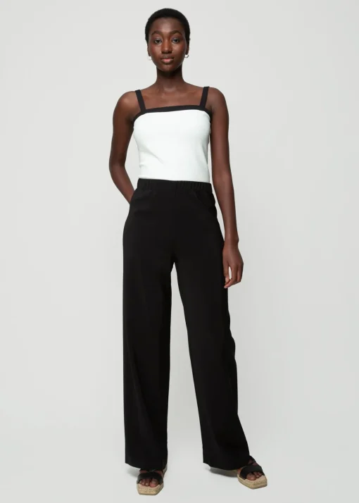 Rib Top Met Contrastboorden