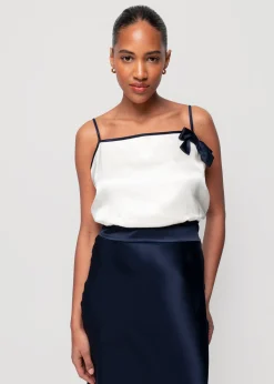 Viscose Top Met Strik